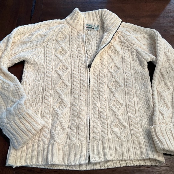 Aran Crafts 100% Merino Wool Small Cream Cable Knit Zip-Up Sweater - Picture 5 of 5